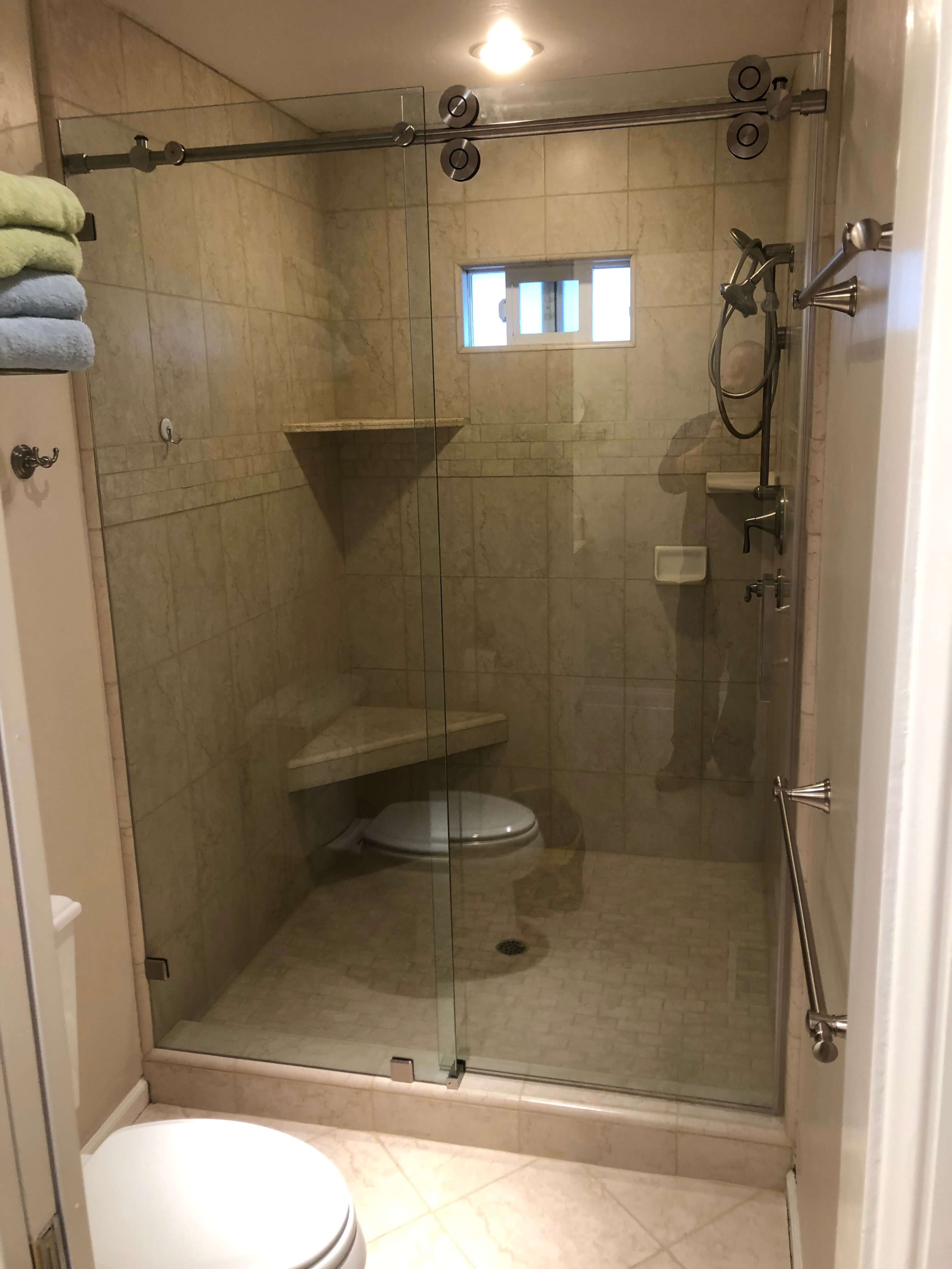 frameless-showers-42